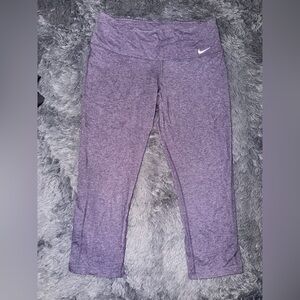 Nike women’s Heathered Purple capri Leggings